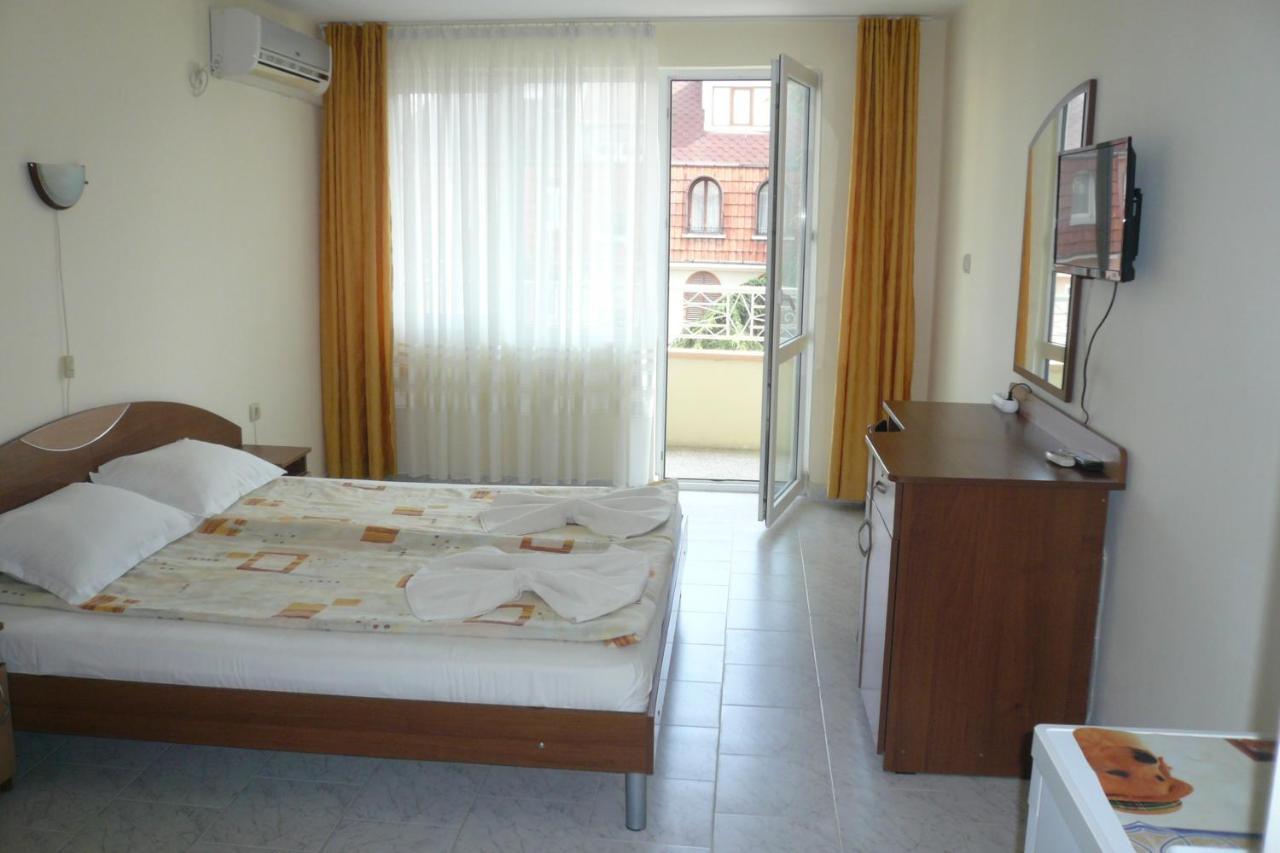 Къща За Гости Мишел Nesebar Exterior foto