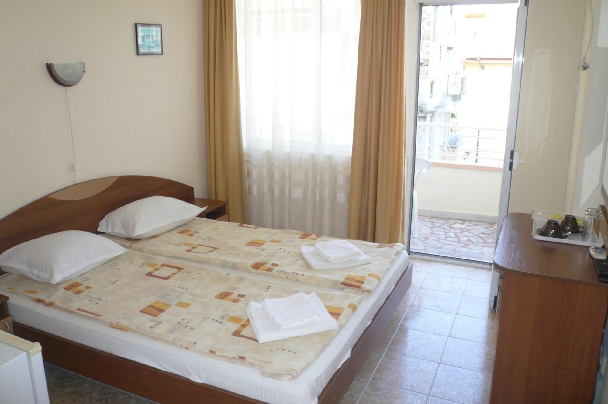 Къща За Гости Мишел Nesebar Exterior foto